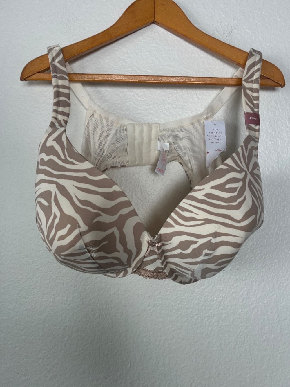 Cacique Lane Bryant Women's Bra Leopard Print Lining Underwire 42DDD